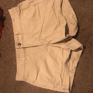 khaki shorts size 6
